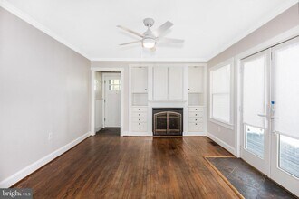 5562 Gloucester St in Deale, MD - Building Photo - Building Photo