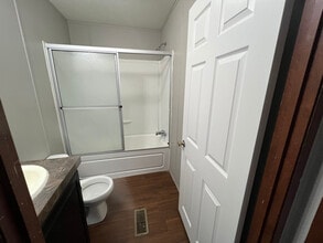 54 Locust St in Hopkinsville, KY - Building Photo - Building Photo