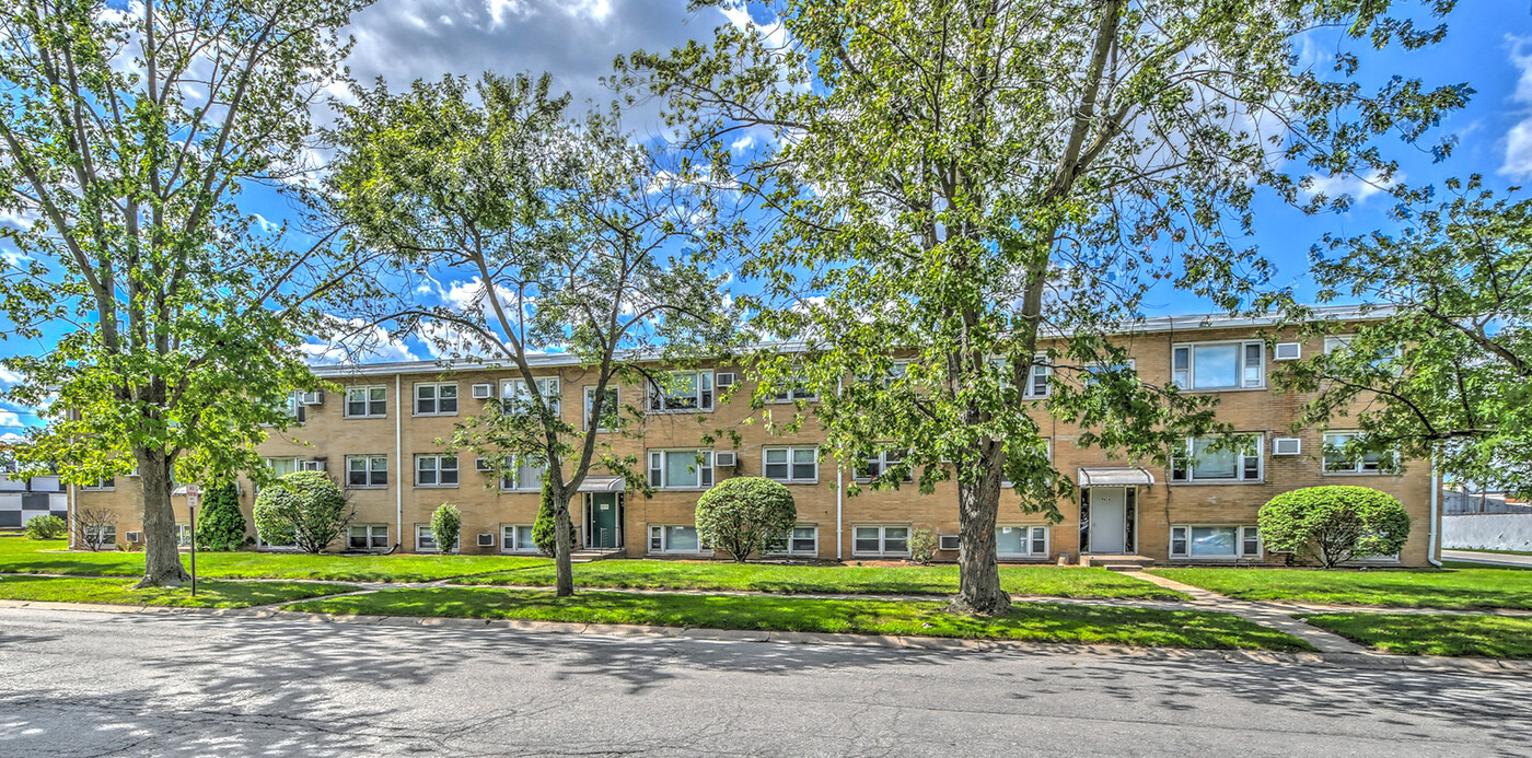 Farmer in Highland, IN - Foto de edificio