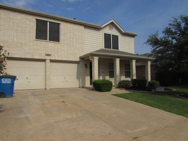 property at 304 Charleston Dr