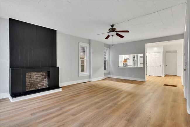 57 1/2 Saratoga Ave in Waterford, NY - Building Photo - Building Photo