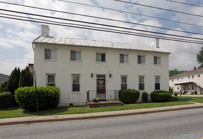 33 Frederick Rd in Thurmont, MD - Building Photo - Building Photo