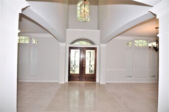 17410 Greystone Ct in Sugar Land, TX - Building Photo - Building Photo