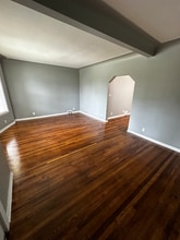 24 Pilgrim St in Highland Park, MI - Foto de edificio - Building Photo