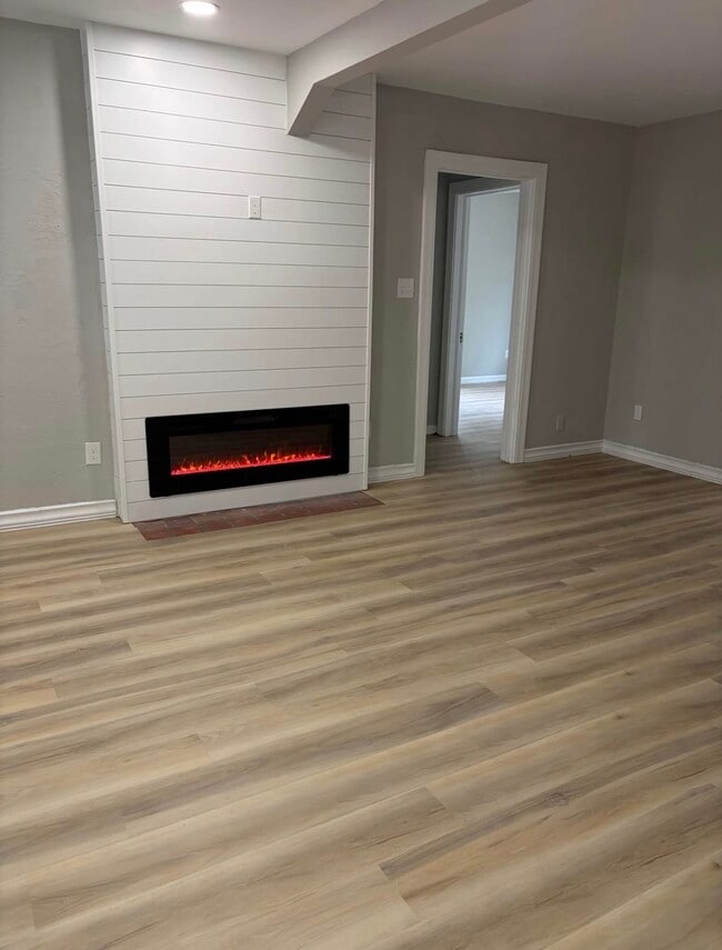 2114 Merrill Ave in Jacksonville, FL - Building Photo - Building Photo