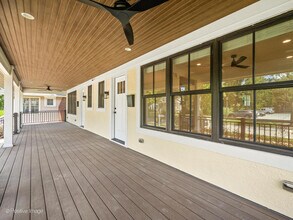 37 7th Ave in La Grange, IL - Foto de edificio - Building Photo