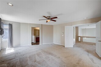 1123 Aspen Breeze Ave in Las Vegas, NV - Building Photo - Building Photo