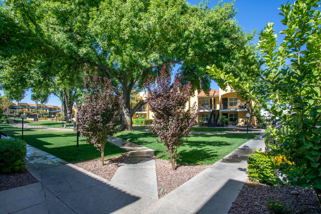 Huntington Apartments Tucson