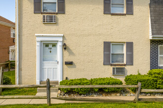 Ramsgate Court Townhomes in West Chester, PA - Building Photo - Building Photo