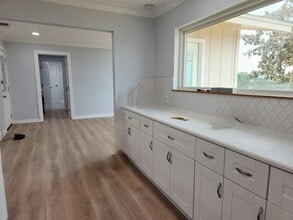 100 Chula Vista Dr in Kerrville, TX - Building Photo - Building Photo