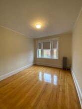 1821 Beacon St, Unit 1 in Brookline, MA - Building Photo - Building Photo