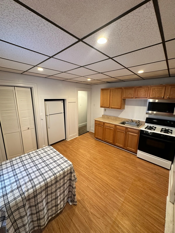 573 Main St in Hallstead, PA - Foto de edificio - Building Photo