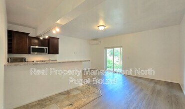 1402 142nd Pl SW in Lynnwood, WA - Building Photo - Building Photo