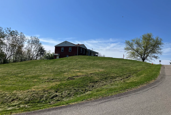 467 Conrad Dr in Mars, PA - Building Photo - Building Photo