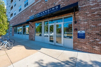 Wabash Landing in West Lafayette, IN - Foto de edificio - Building Photo