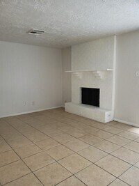 13549 Castilian Dr photo'