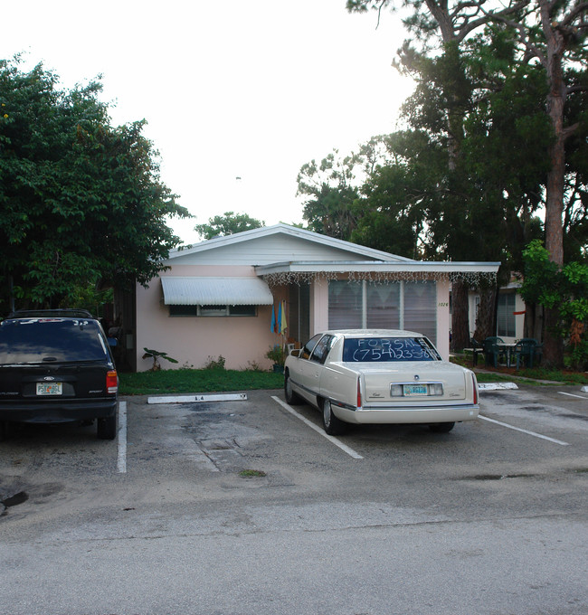 1026 NE 9th Ave in Fort Lauderdale, FL - Building Photo - Building Photo