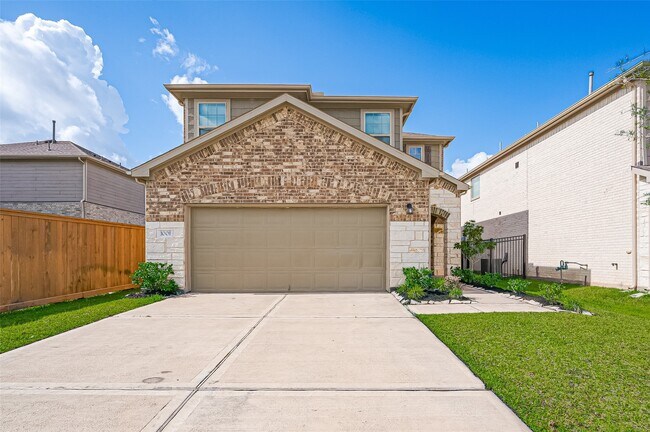 property at 1001 Laguna Cv Dr