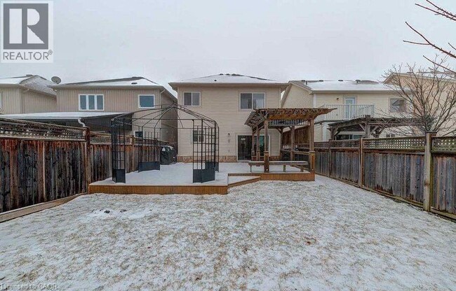 131 Spring Creek Dr in Waterdown, ON - Building Photo - Building Photo