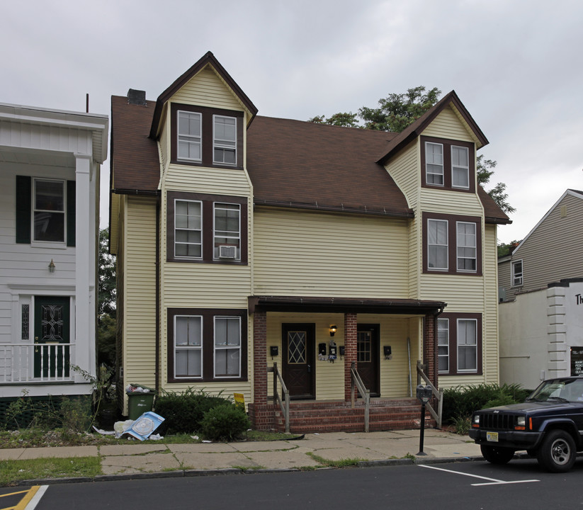 3 Maple Ave in Morristown, NJ - Building Photo