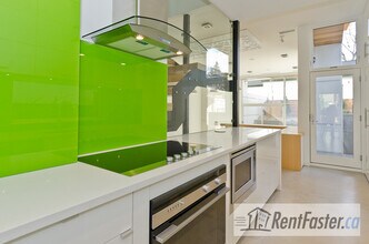 2107-2127 27 Ave SW in Calgary, AB - Building Photo - Building Photo