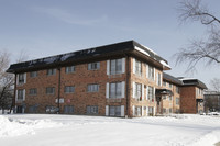 530 W Stevens Dr in Addison, IL - Foto de edificio - Building Photo