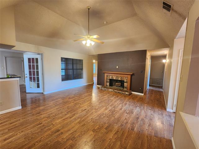 7009 Christina Ln in Garland, TX - Building Photo - Building Photo