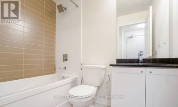 510-1510 Curran Place in Mississauga, ON - Building Photo - Building Photo