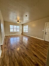 560 E 6th N in Mountain Home, ID - Building Photo - Building Photo