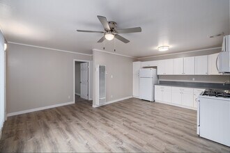 Park Palomar in Chula Vista, CA - Foto de edificio - Interior Photo