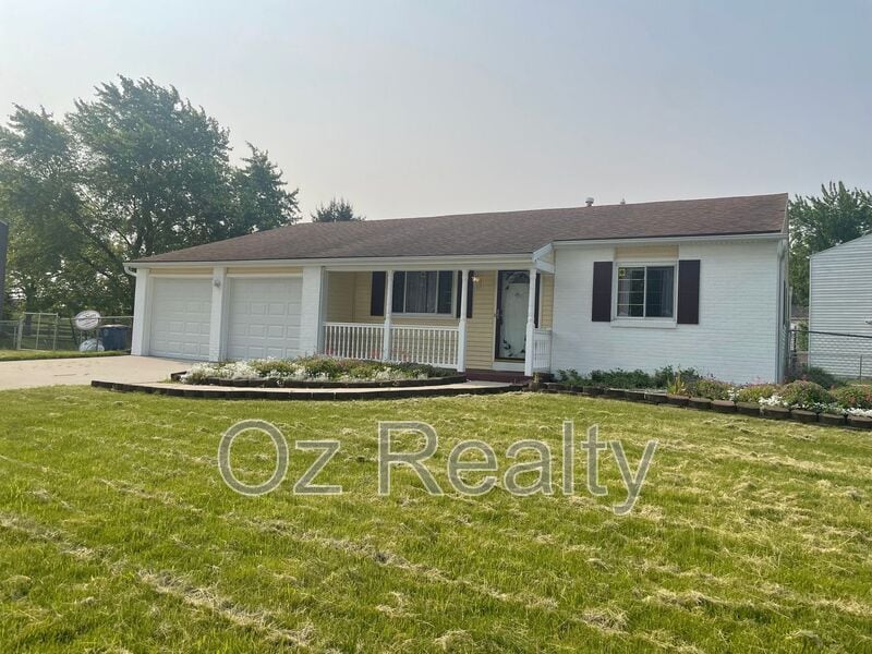 551 Mallard Rd in Perrysburg, OH - Building Photo