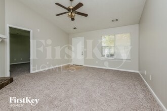 10366 Candlelight Rd in Jonesboro, GA - Building Photo - Building Photo