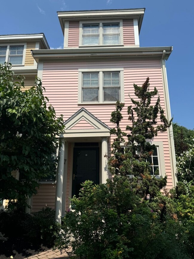 47 Intrepid Cir in Marblehead, MA - Building Photo - Building Photo