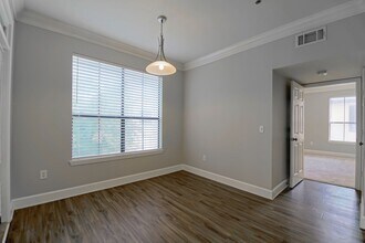 3777 Peachtree Rd in Brookhaven, GA - Building Photo - Building Photo