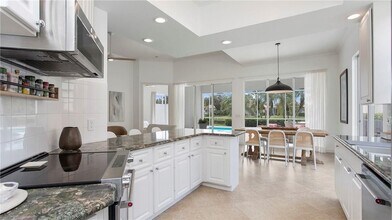 4473 Novato Ct in Naples, FL - Building Photo - Building Photo