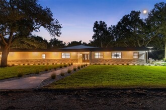 116 Laughlin Rd in Eagle Lake, TX - Building Photo - Building Photo