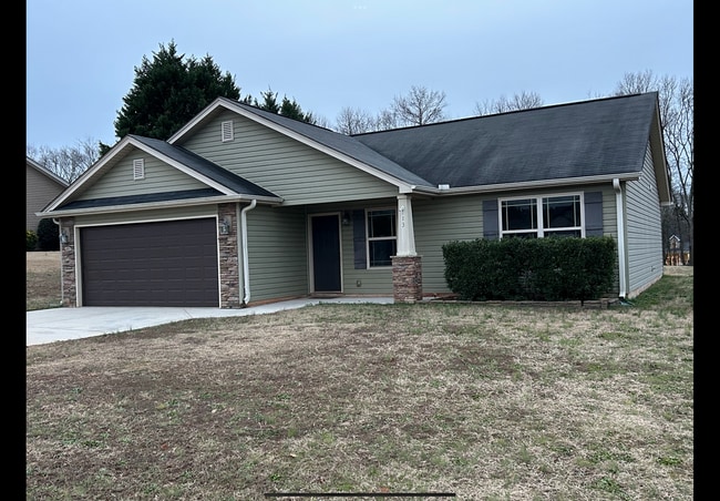 113 Bean Mill Way in Anderson, SC - Foto de edificio - Building Photo