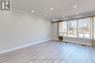 58 Milford Haven Dr in Toronto, ON - Building Photo - Building Photo