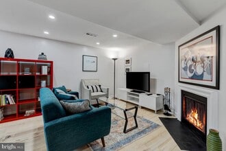 1408 21st St NW in Washington, DC - Building Photo - Building Photo