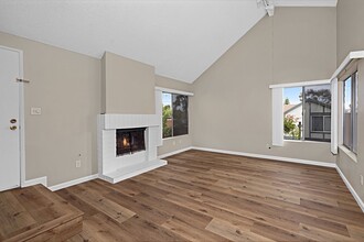5262 Fino Dr in San Diego, CA - Building Photo - Building Photo