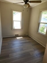 2423 Barth St in Flint, MI - Building Photo - Building Photo
