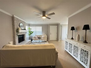 2711 Grants Lake Blvd in Sugar Land, TX - Building Photo - Building Photo