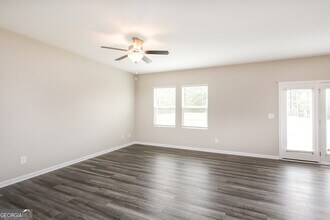 1146 Feldman Chase in Loganville, GA - Building Photo - Building Photo