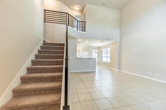 117 Manatee Ln in Niederwald, TX - Building Photo - Building Photo