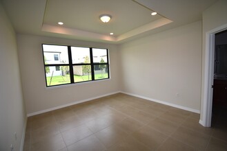 4758 Chantilly Rd in Wellington, FL - Building Photo - Building Photo