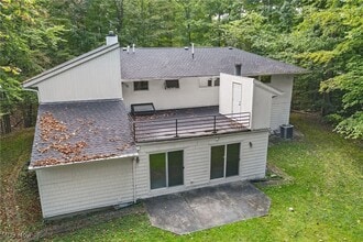3812 Ellendale Rd in Moreland Hills, OH - Building Photo - Building Photo