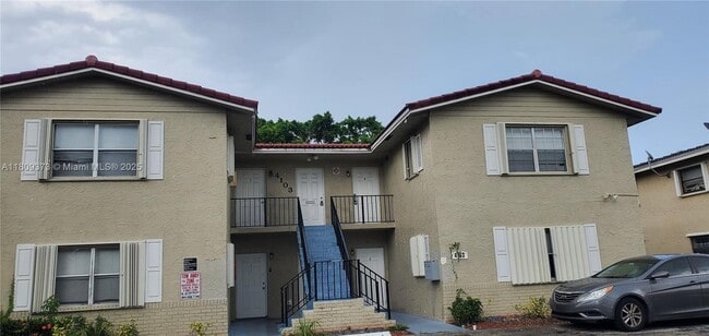 property at 4103 Riverside Dr