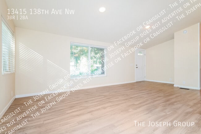 13415 138th Ave NW in Gig Harbor, WA - Building Photo - Building Photo