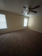 4376 Hulen Cir E in Fort Worth, TX - Building Photo - Building Photo