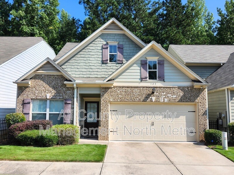 123 Hickory Village Cir in Canton, GA - Building Photo